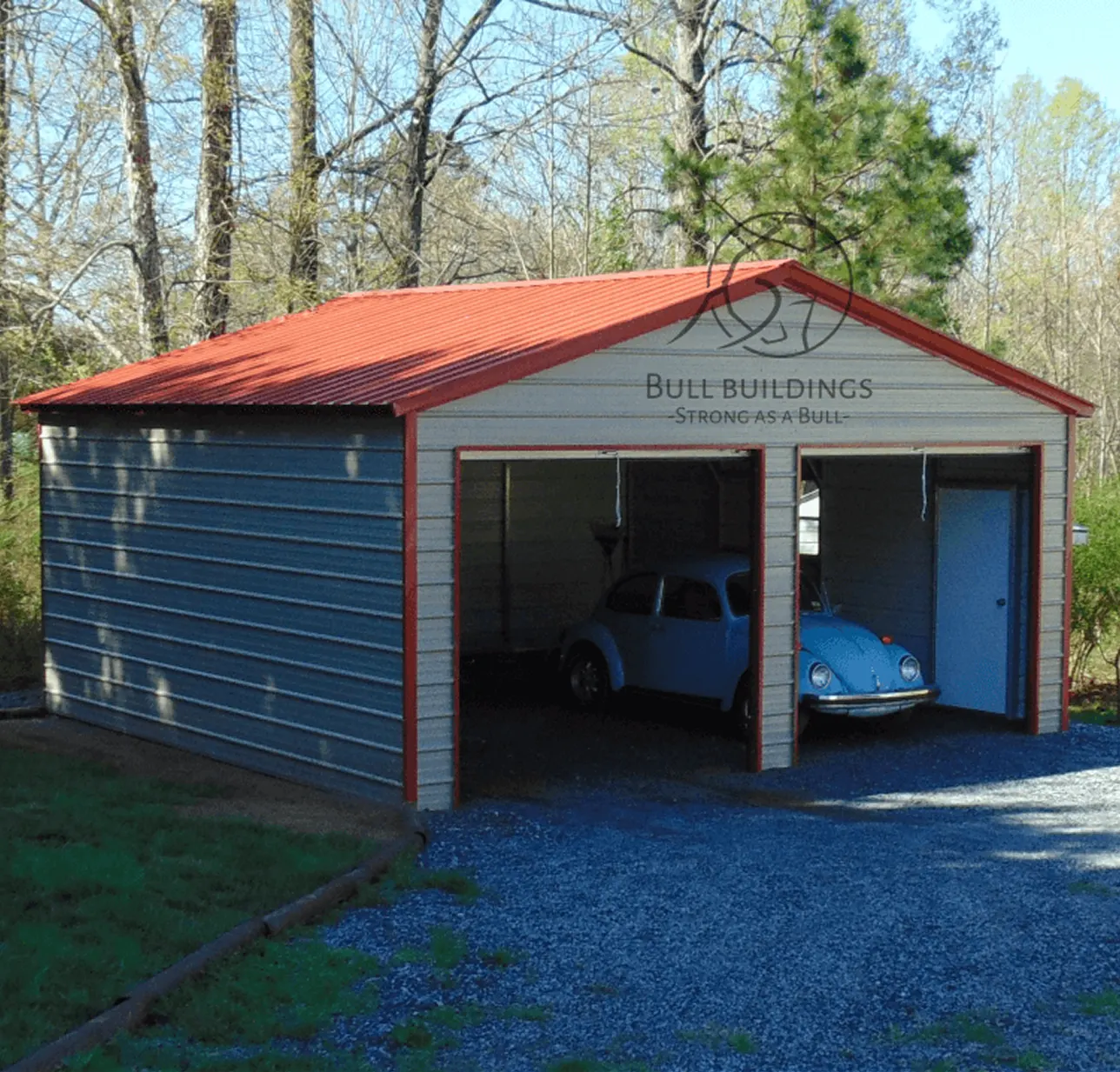 Metal Garages vs. Traditional Garages